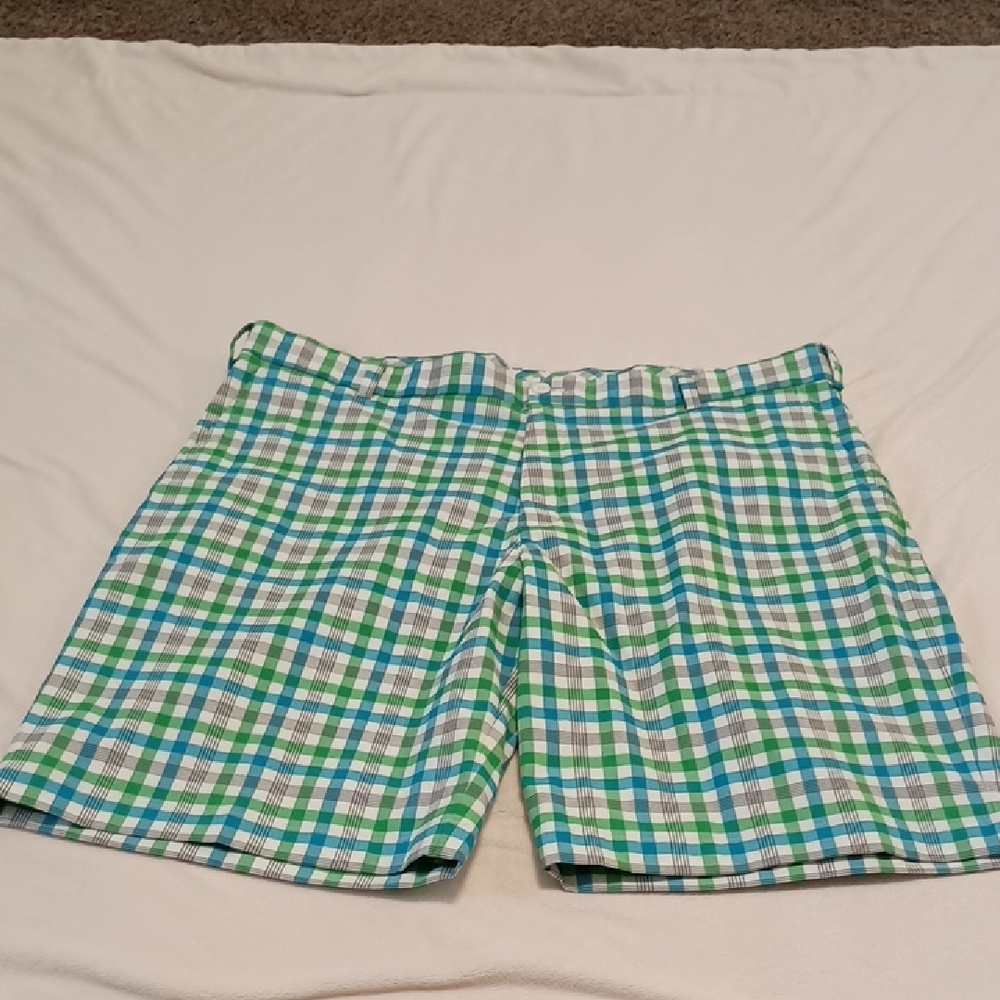 Nike Golf Tour Performance Shorts Men's Size 40 Plaid Green And Blue